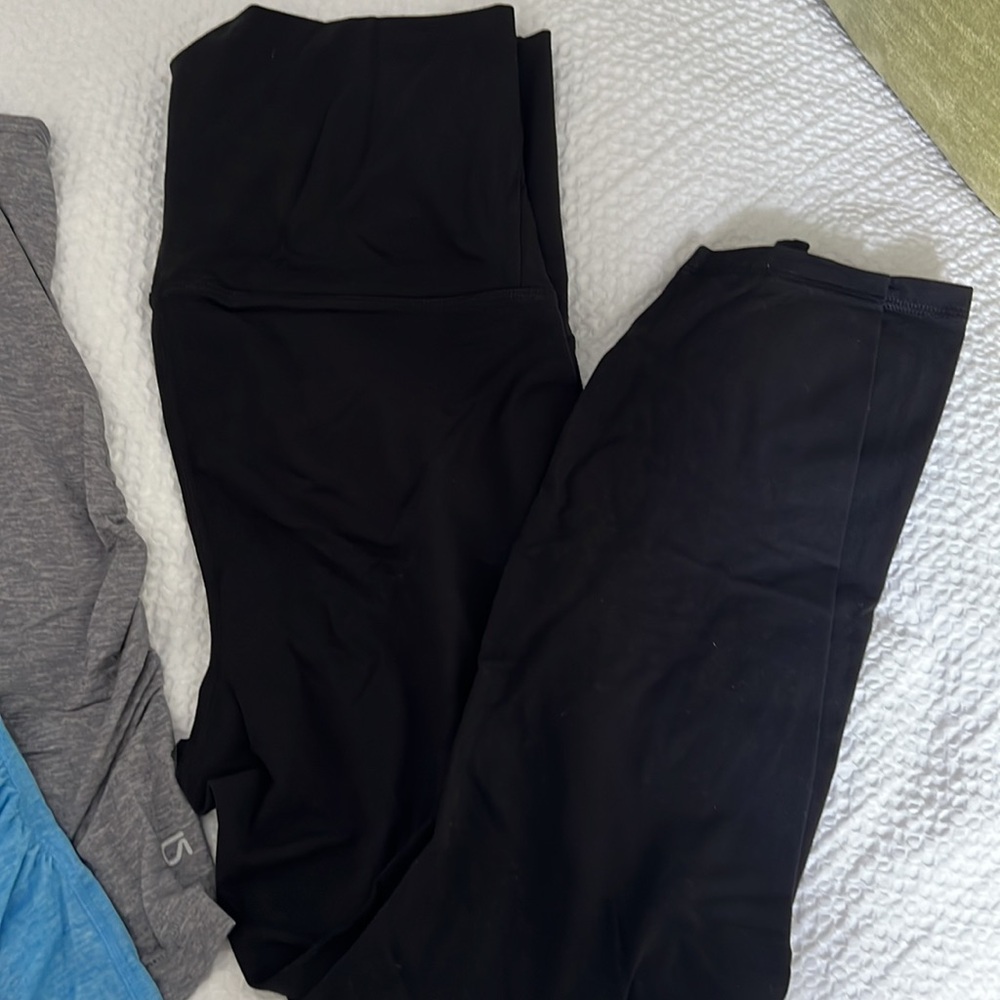 Maternity Workout Bundle - Picture 2 of 8